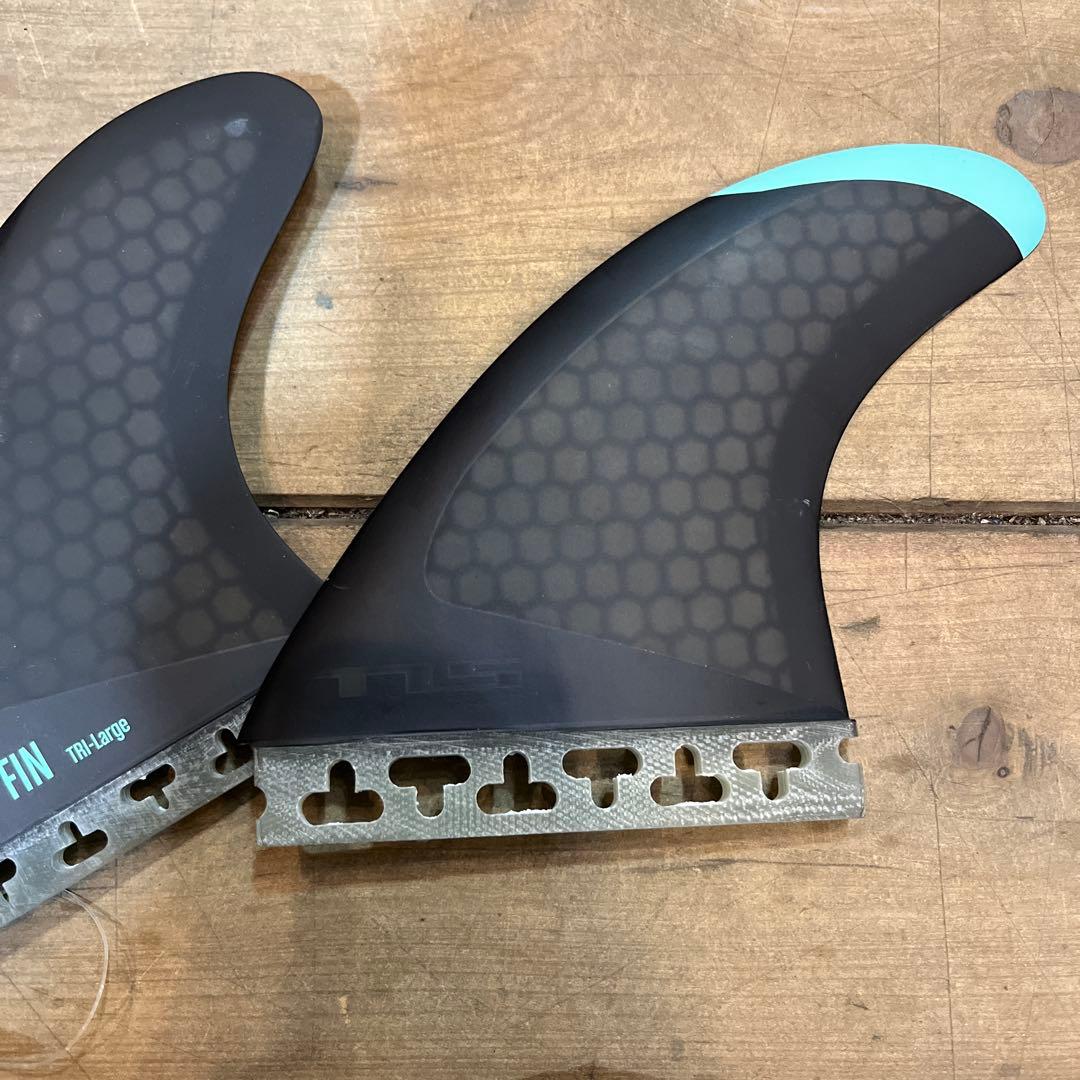 TOOLS フィン　新品　箱なし　トライフィン