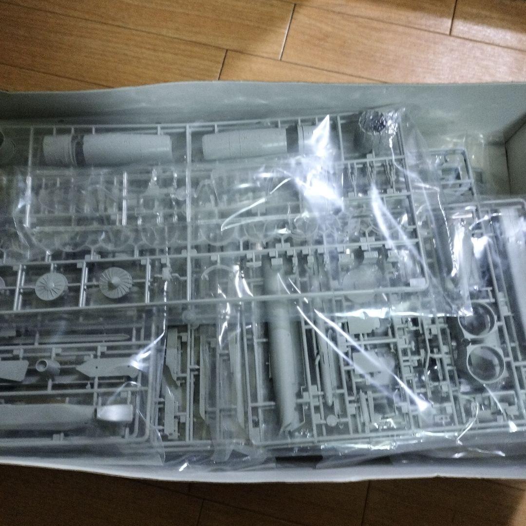 トランペッター 1/32 EF-2000 ユーロファイタータイフーン